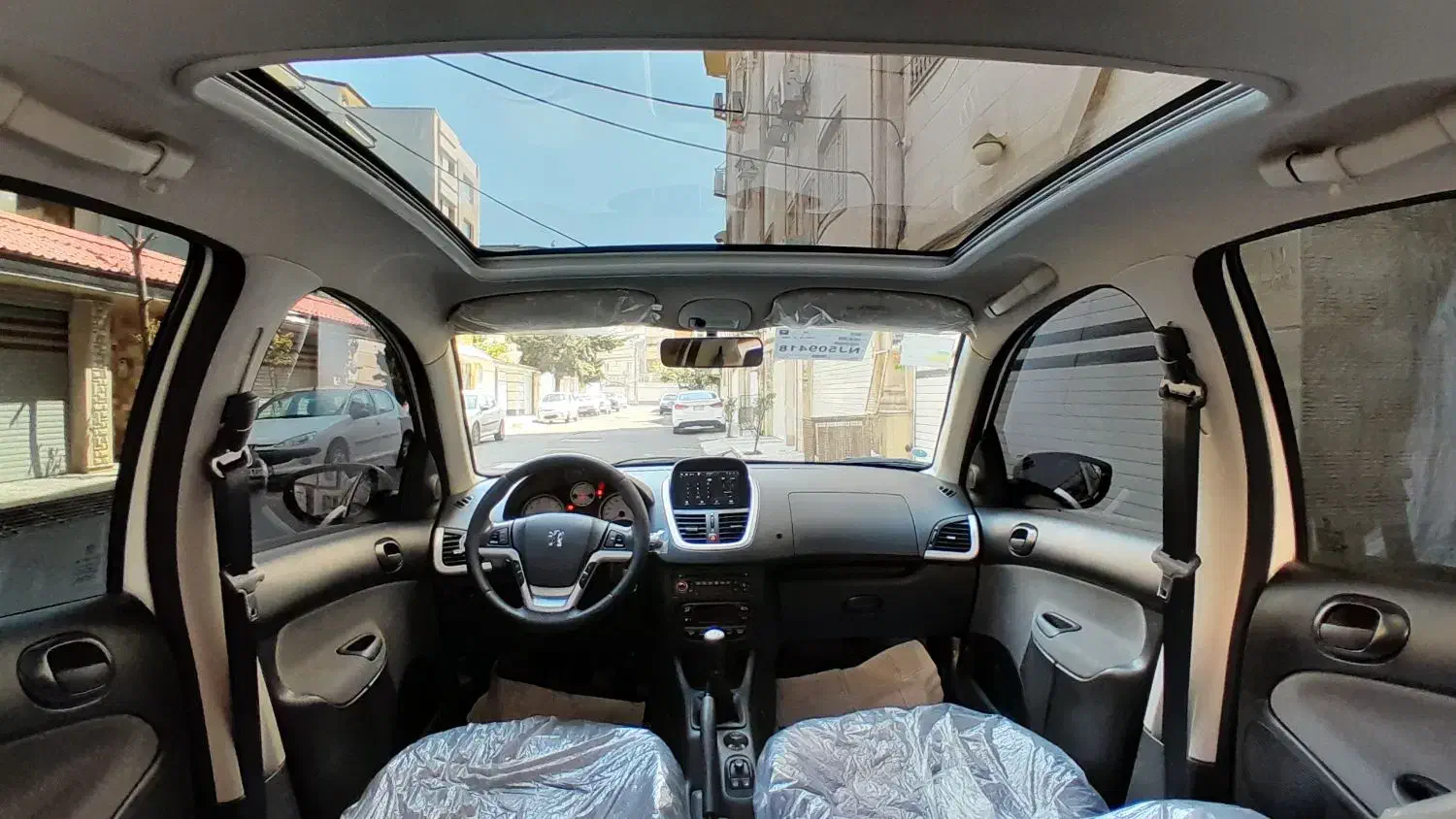 پژو ۲۰۷ پاناروما ۱۴۰۳ ارتقاع یافته|خودرو سواری و وانت|رشت, بلوار گیلان|دیوار