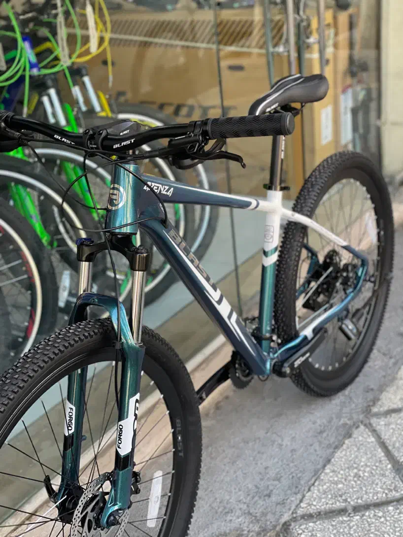 بلست اونزا سال۲۰۲۵ رنگ آبی کهکشانی اورلورد ویوا|دوچرخه، اسکیت، اسکوتر|شهریار, شهریار|دیوار