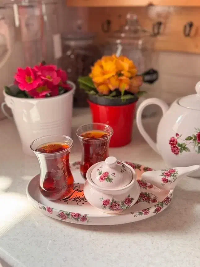 نیرو خانم|استخدام خدمات فروشگاه و رستوران|سیرجان, |دیوار