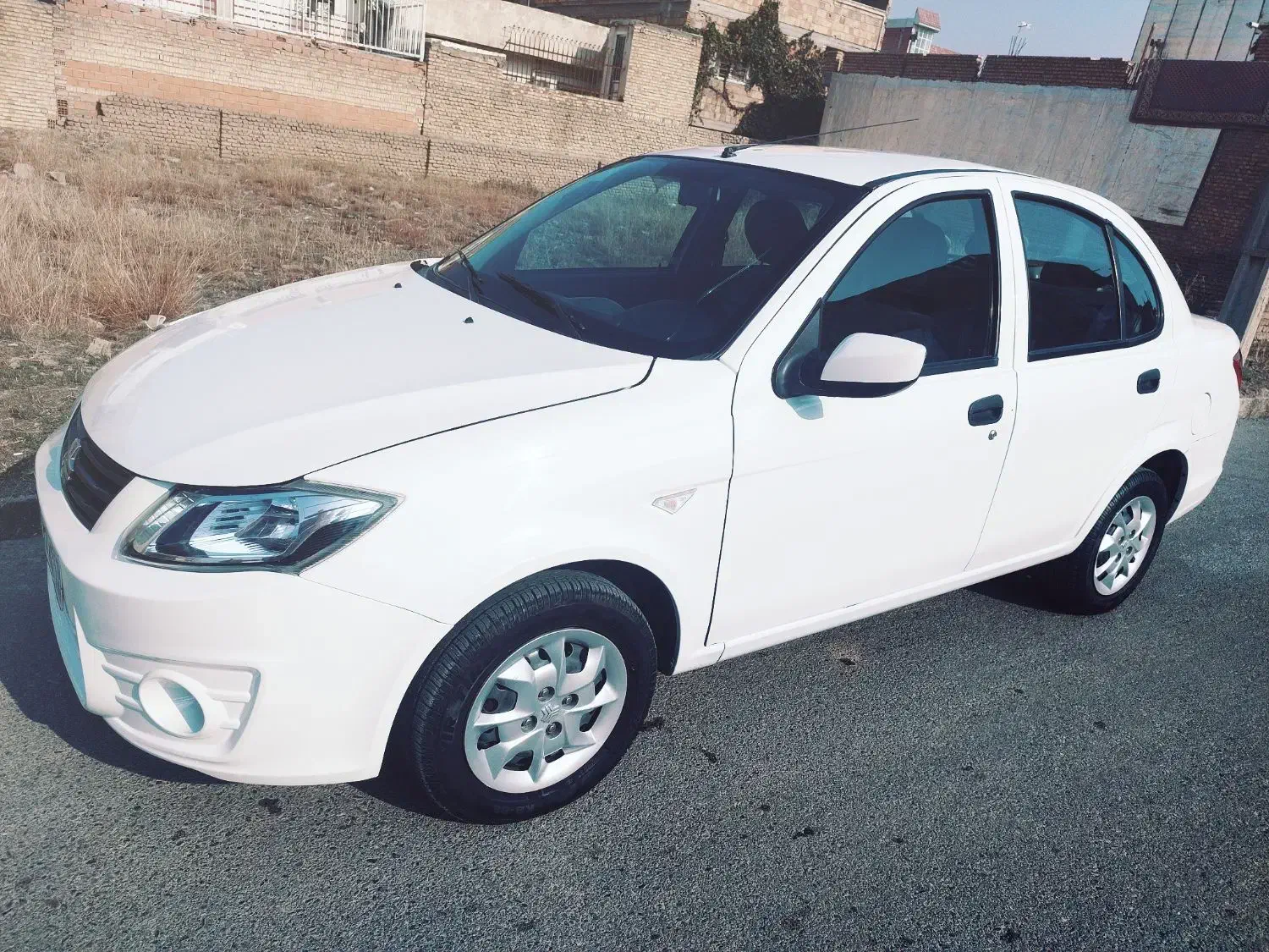 ساینا کم کارکرد مشابه صفر|خودرو سواری و وانت|مینودشت, |دیوار