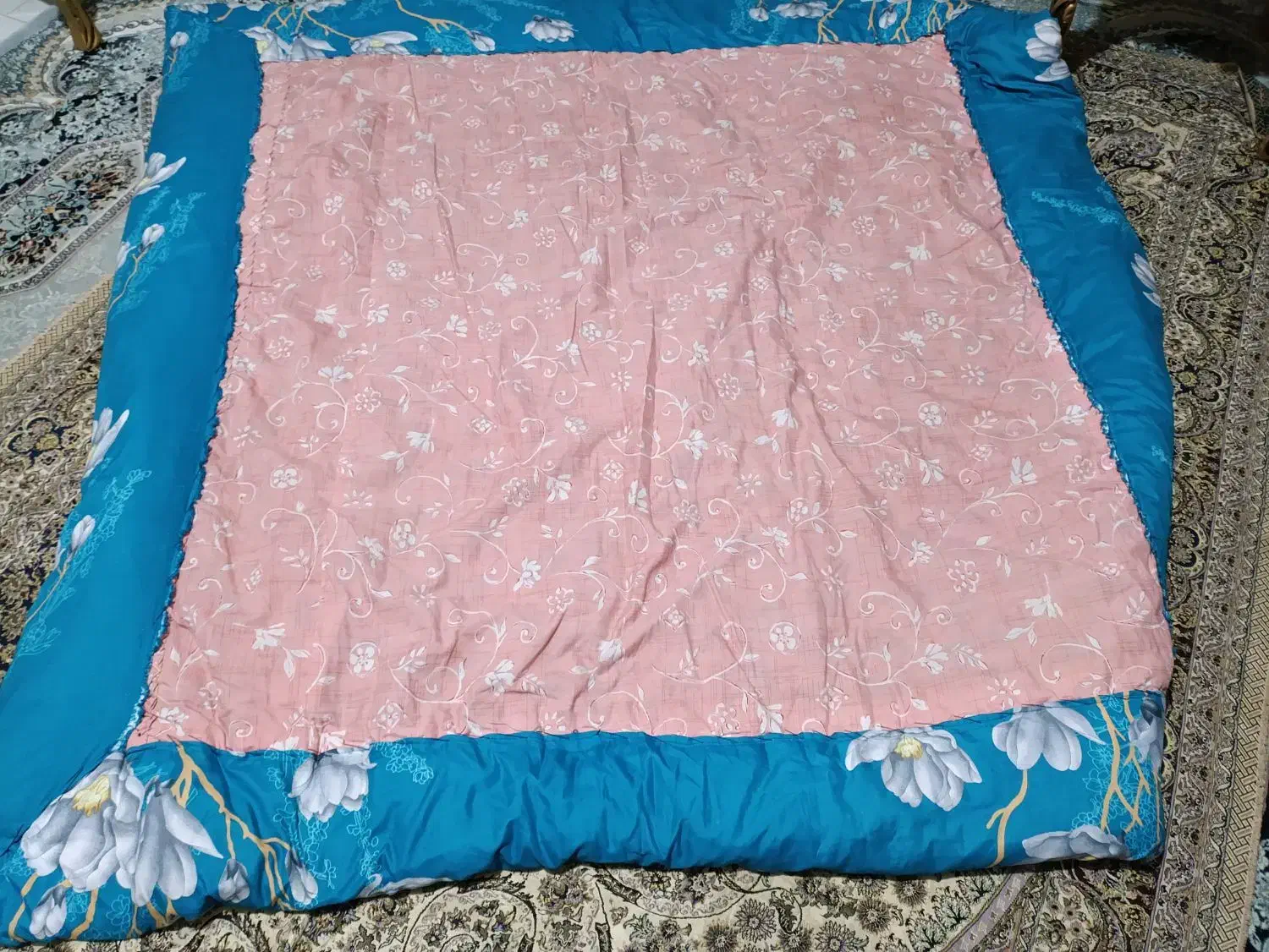 حراج دوعدد لحاف دونفره دست دوز|حراج|گلبهار, شهر جدید گلبهار|دیوار