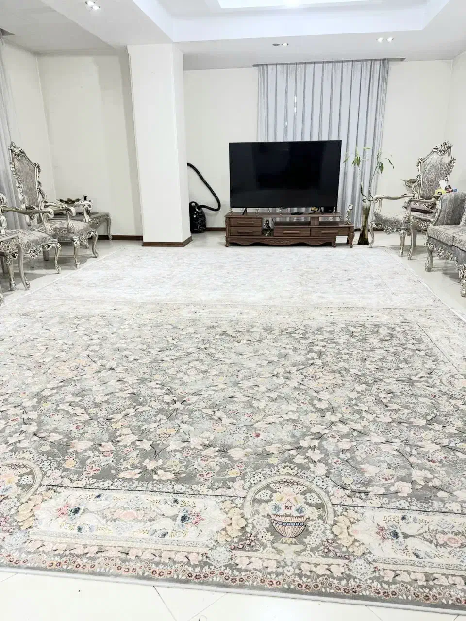۱۳۰ متر / ۳خواب/ سند تک برگ /پنجره قدی /دریاچه|فروش آپارتمان|تهران, گلستان (شهرک راه آهن)|دیوار