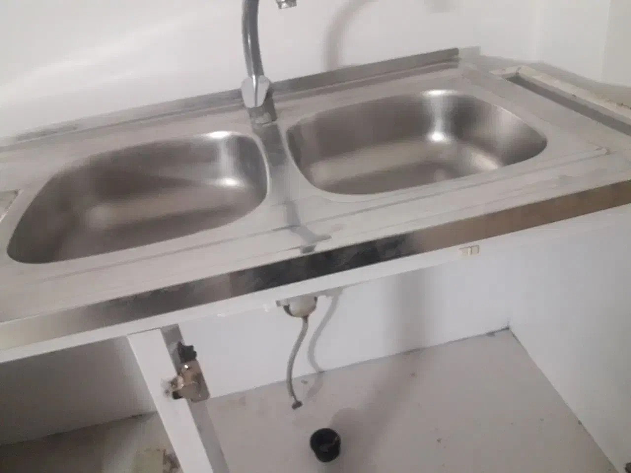 سینک و کابینت|مصالح و تجهیزات ساختمان|مشهد, تربیت (صدف)|دیوار