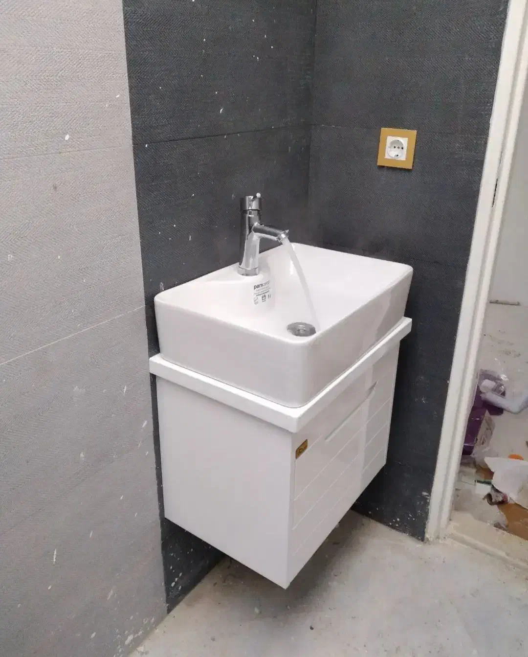 نصب و تعمیر پمپ آب تعمیر پکیج لوله کشی اب فاضلاب|خدمات پیشه و مهارت|رفسنجان, |دیوار