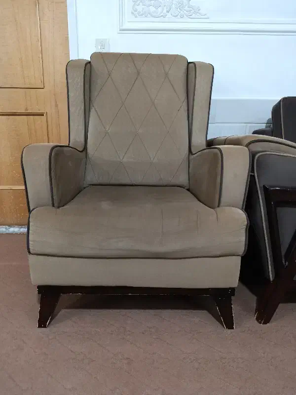 مبل|مبلمان خانگی و میز عسلی|شهرضا, |دیوار