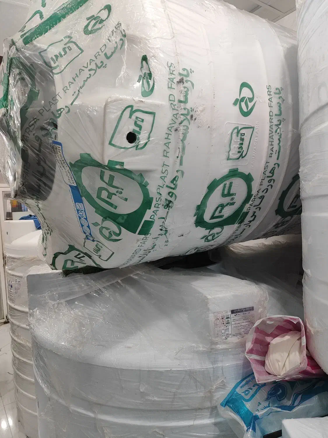 انواع مخازن آب با 17سال ضمانت شکستن و جلبک|مصالح و تجهیزات ساختمان|بوشهر, |دیوار