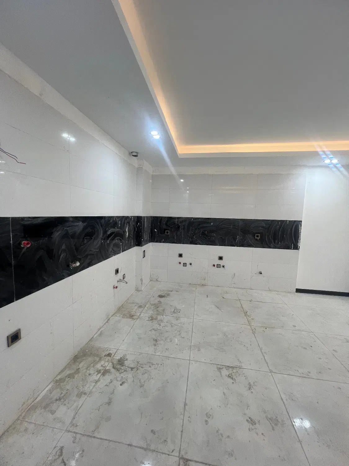 اپارتمان 100 متر نوساز با پارکینگ فرهنگیان رجایی|فروش آپارتمان|رباطکریم, رباطکریم|دیوار