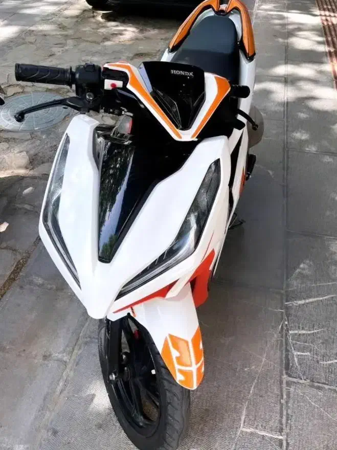 کیلک 150دینو|موتورسیکلت|صحنه, |دیوار