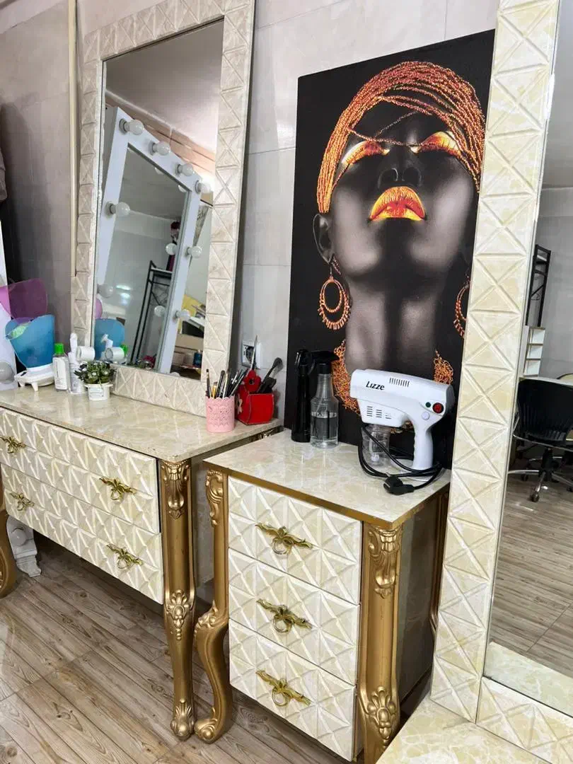 فروش دکور آرایشگاه|آرایشگاه و سالنهای زیبایی|قرچک, مهدیه|دیوار