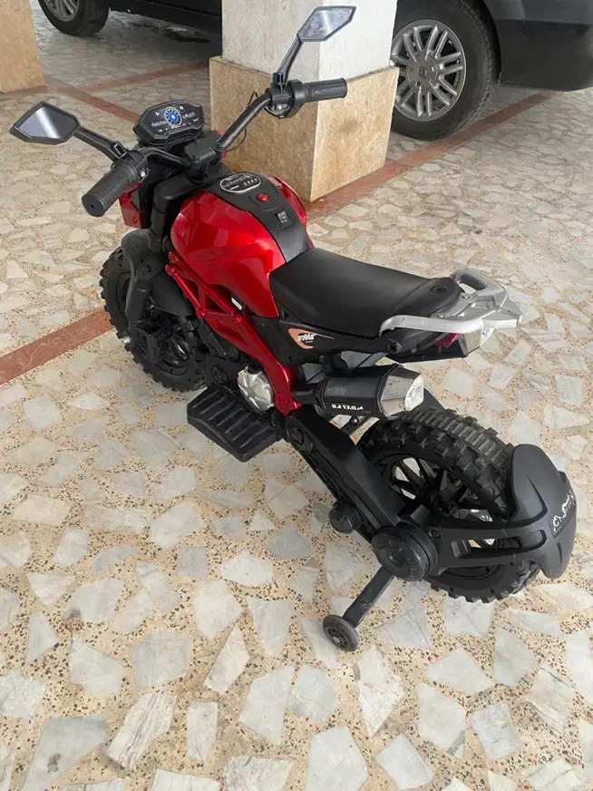 موتور شارژی|اسباب‌‌بازی|رشت, سعدی (تختی)|دیوار