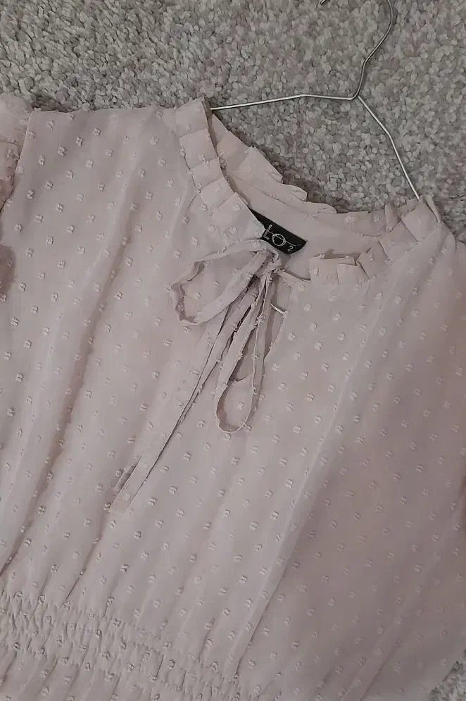 پیراهن دخترانه|لباس|کاشان, قطب راوندی|دیوار