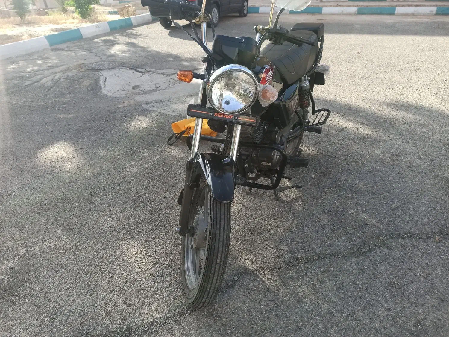 موتور کی وی|موتورسیکلت|سرخه حصار, |دیوار