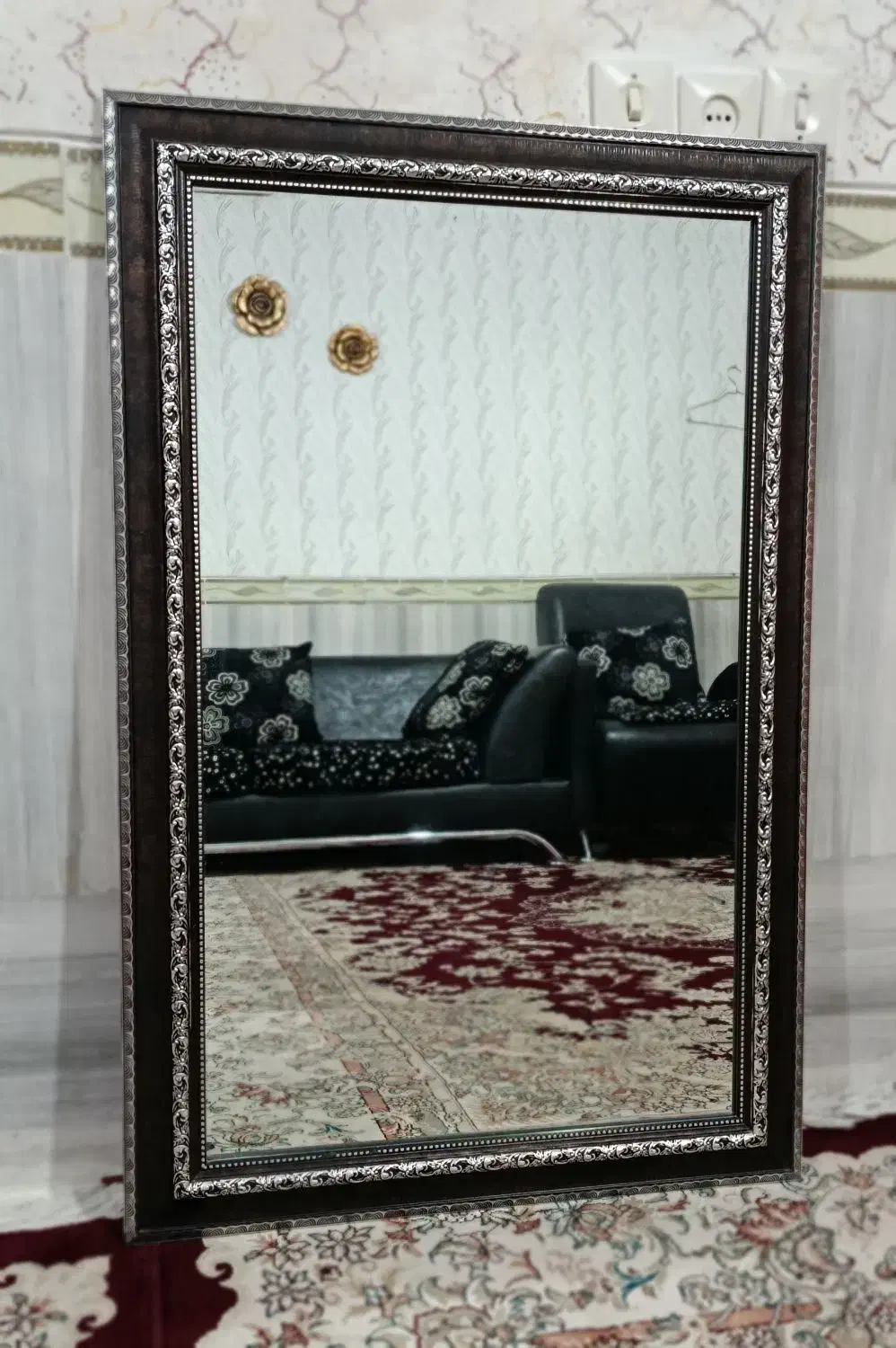 آیینه درحدنو|آینه|مشهد, امیر المومنین|دیوار