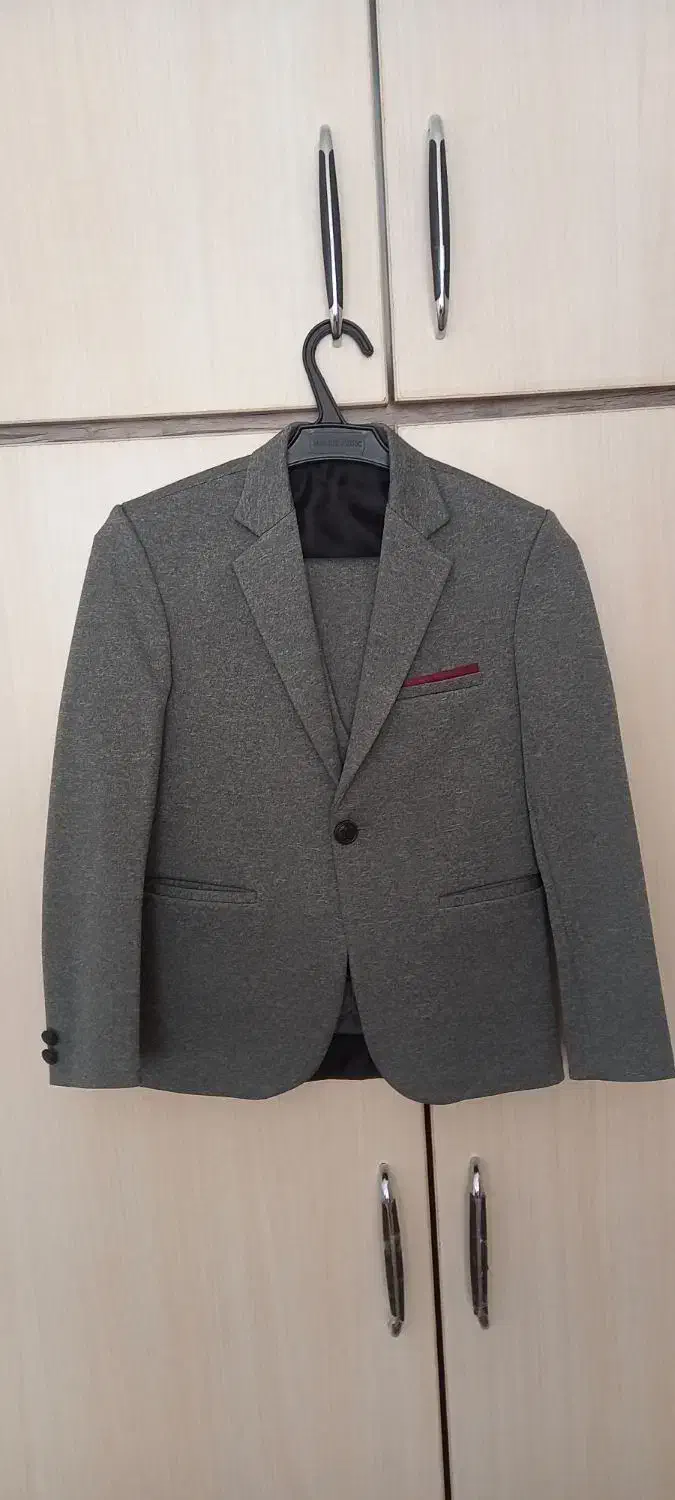 کت و شلوار بچه گانه  سایز ۵ مناسب ۶الی ۸ سال|لباس|فلاورجان, |دیوار