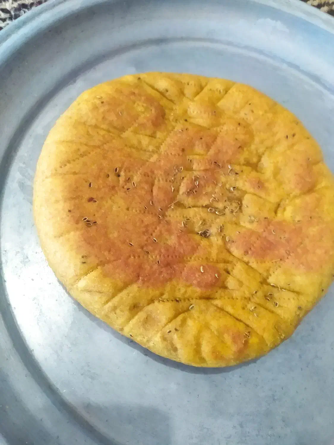 پخت نان و تفتون و کماچ|خوردنی و آشامیدنی|قائن, |دیوار