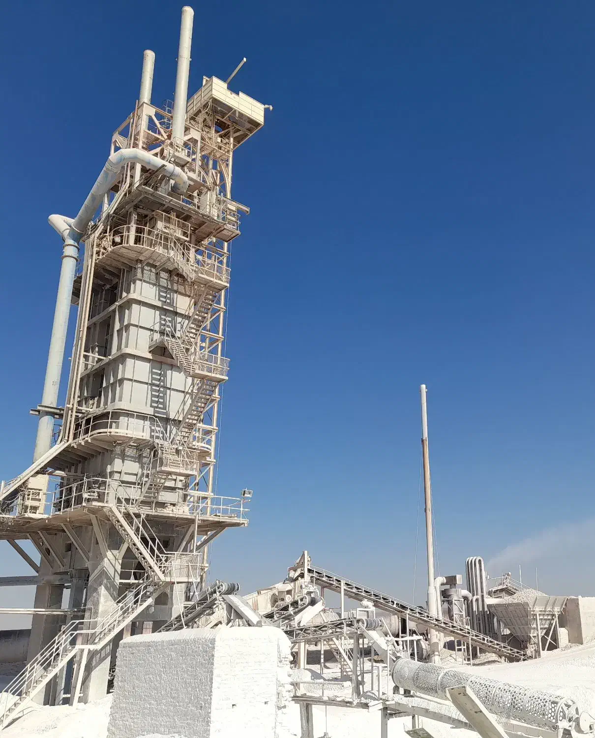 استخدام نیروی برقی  ماهر و نیروی  خدمات|استخدام صنعتی، فنی، مهندسی|مهریز, |دیوار