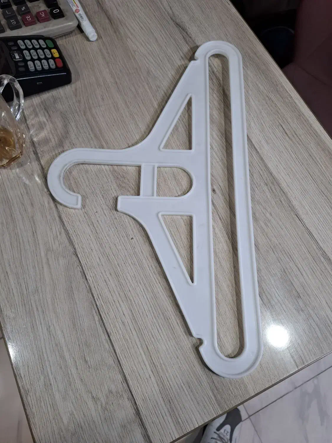 چوبکار سفید شیک|حراج|رشت, منظریه|دیوار