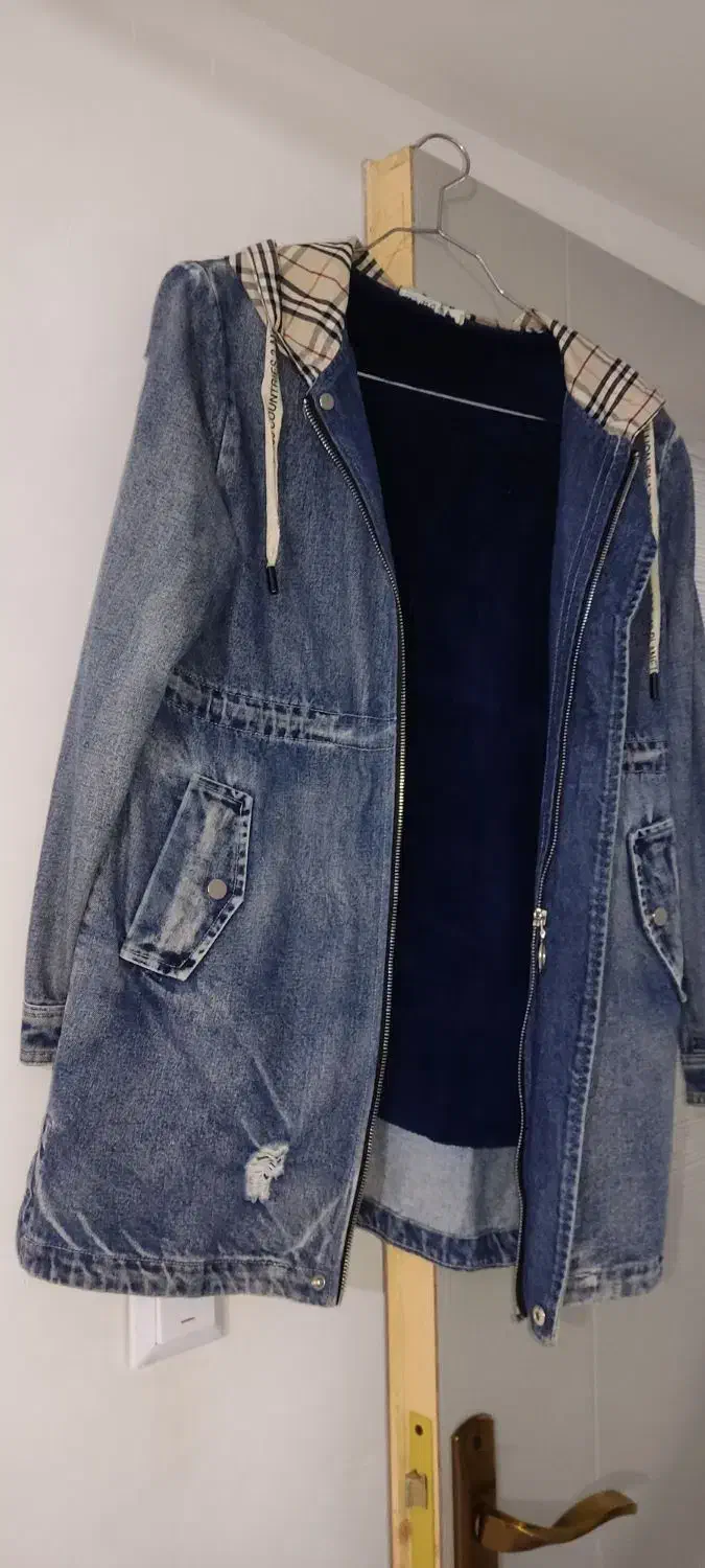 کاپشن جین در حد نو|لباس|صدرا-فارس, فاز ۱|دیوار