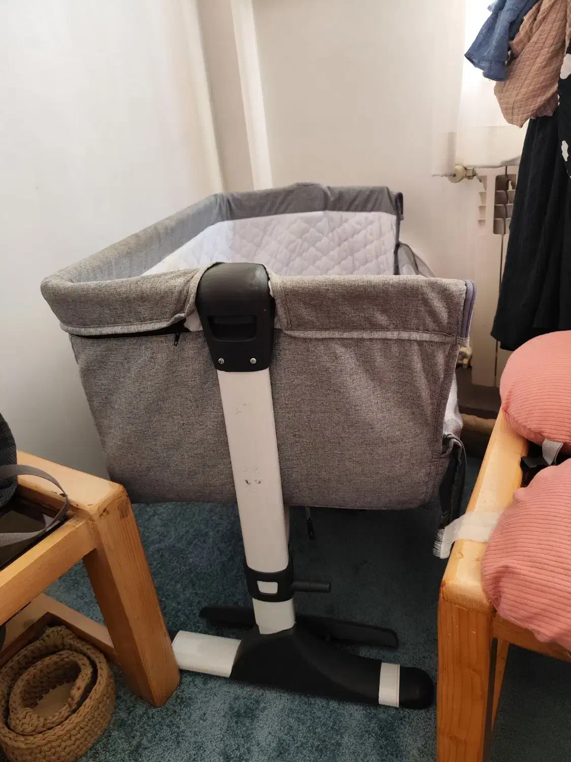 تخت کنار مادر و تخت ایکیا اصل|تخت و سرویس خواب|کلاردشت, |دیوار