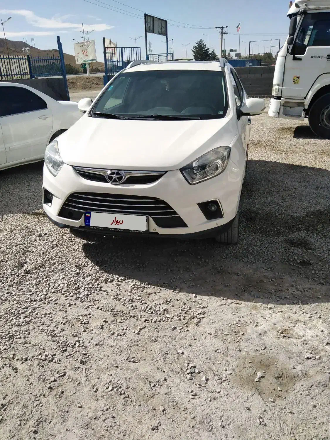 جک مدل 96 بدونه رنگ.|خودرو سواری و وانت|اصفهان, بهارستان|دیوار