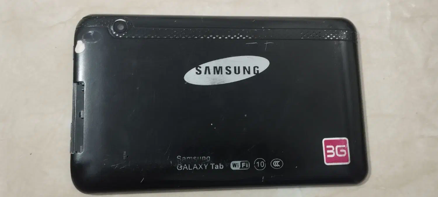 تبلت|تبلت|مشهد, کوشش|دیوار