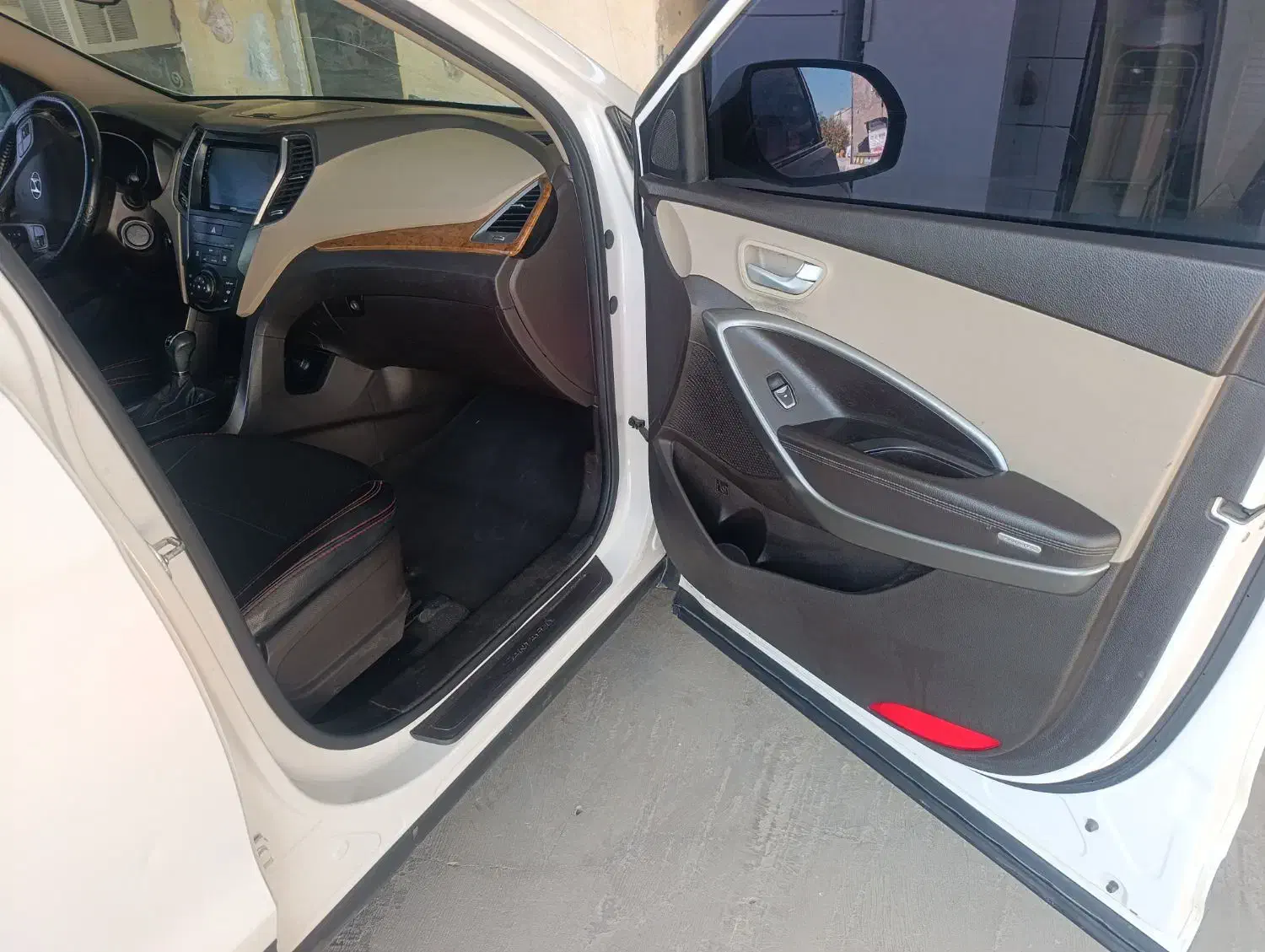 سانتافه 2015 نیمه فول سقف فلز|خودرو سواری و وانت|بهبهان, |دیوار