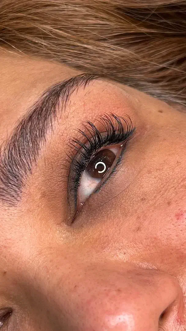 کاشت مژه موقت|خدمات آرایشگری و زیبایی|تهران, کرمان|دیوار