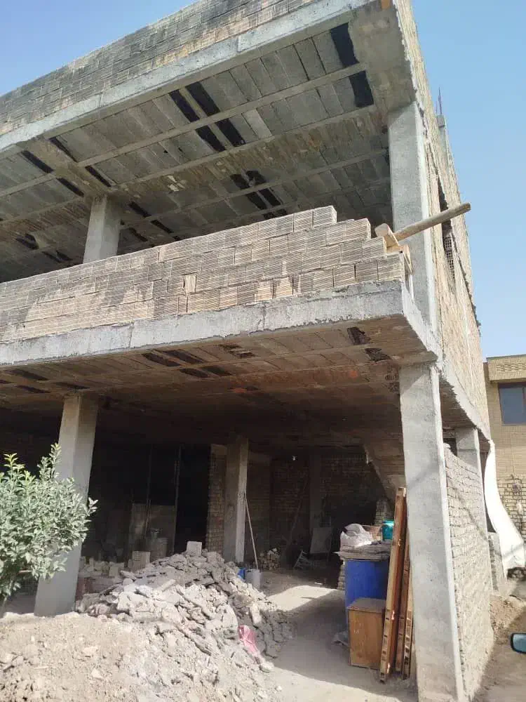 ساختمان نیمه ساز|فروش خانه و ویلا|اصفهان, کارلادان|دیوار