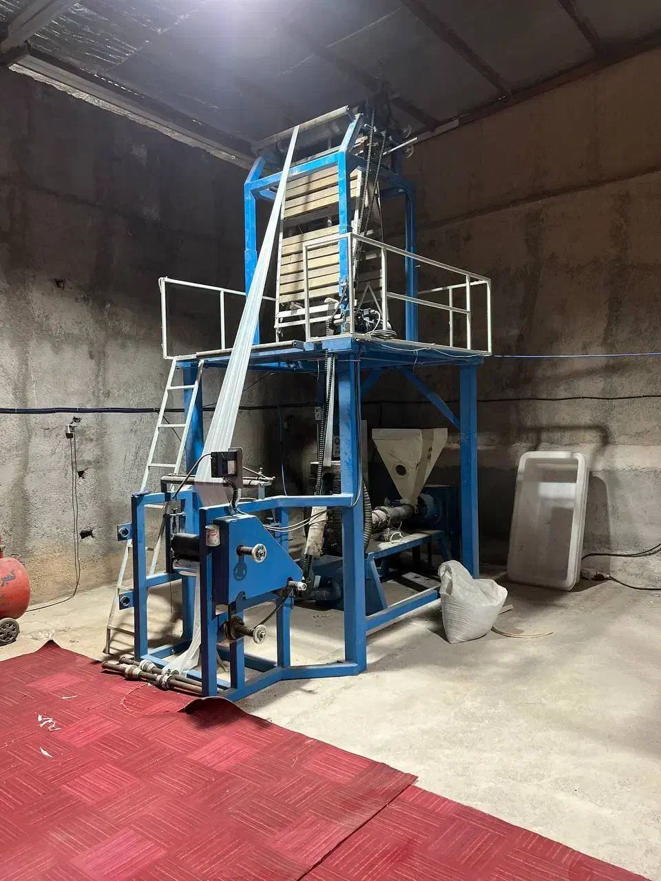 مجموعه تولید وچاپ نایلون|ماشینآلات صنعتی|تبریز, |دیوار