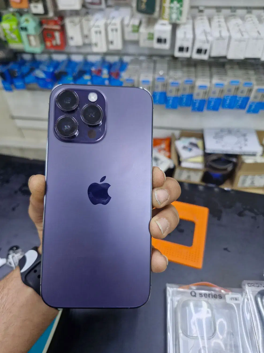 ایفون ۱۴ پرومکس ۲۵۶ رجسترشده|موبایل|نسیمشهر, |دیوار