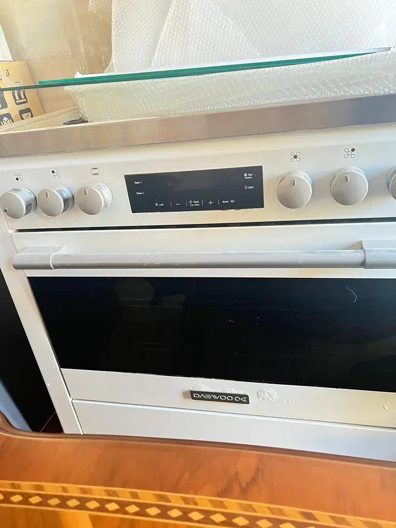 گاز فر دوو|اجاق گاز و لوازم برقی پخت‌وپز|کاشان, شهرک فرهنگیان|دیوار