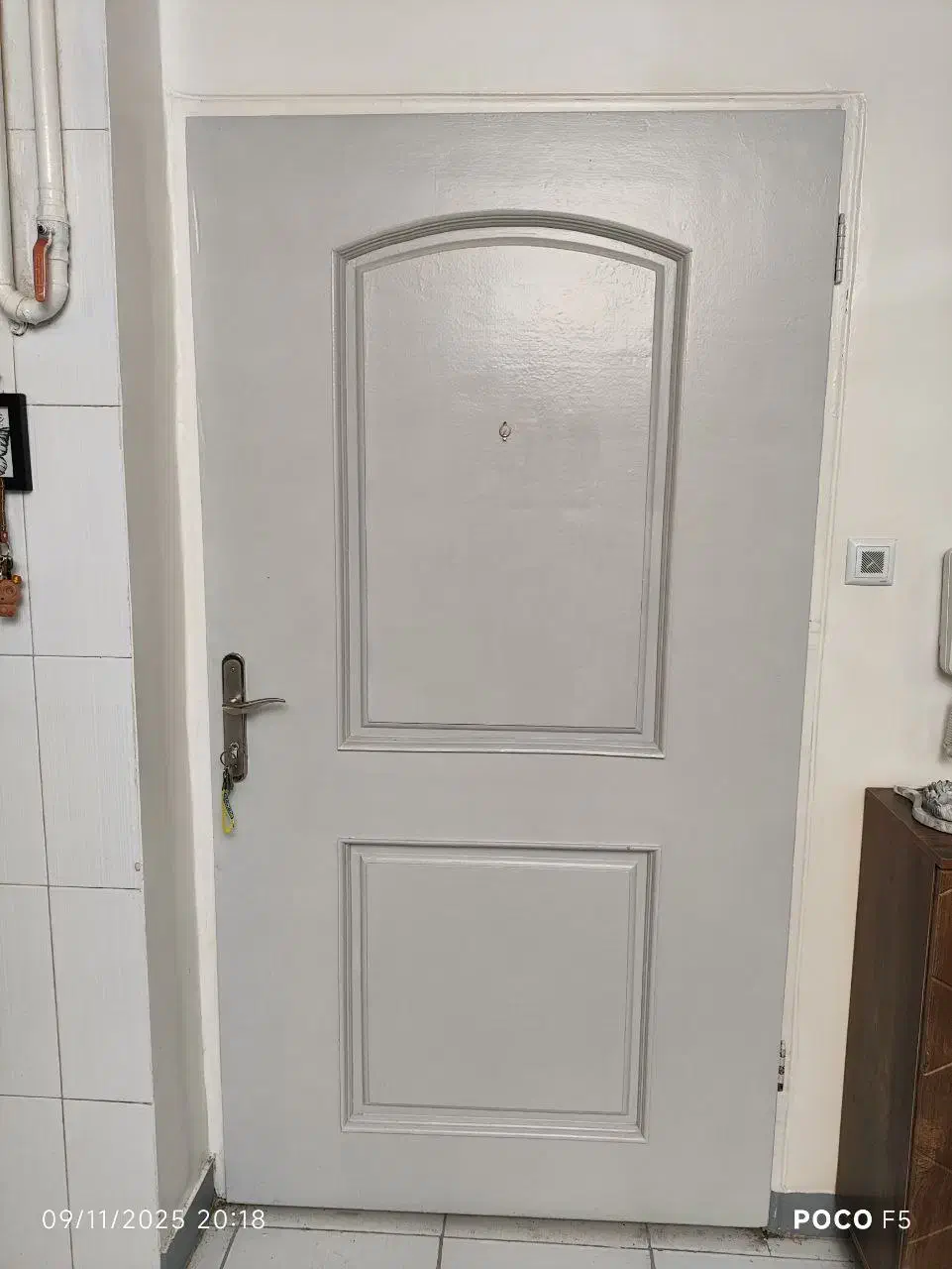 درب ورودی چوبی|مصالح و تجهیزات ساختمان|شاهین‌شهر, عطار|دیوار