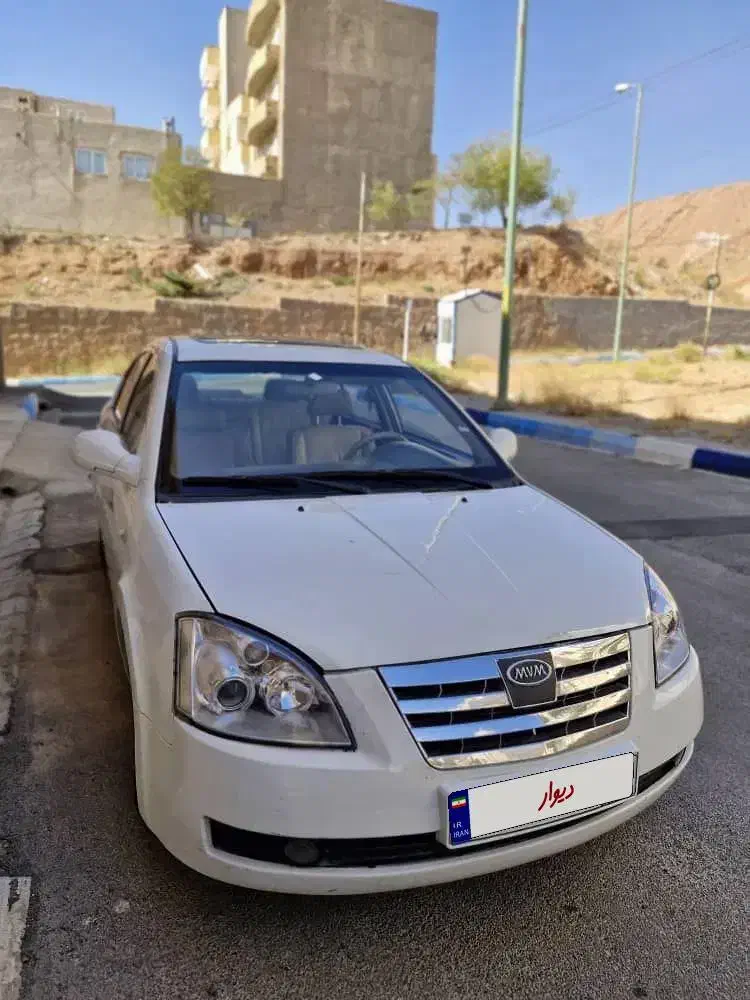 ۵۳۰ MVM|خودرو سواری و وانت|تبریز, |دیوار