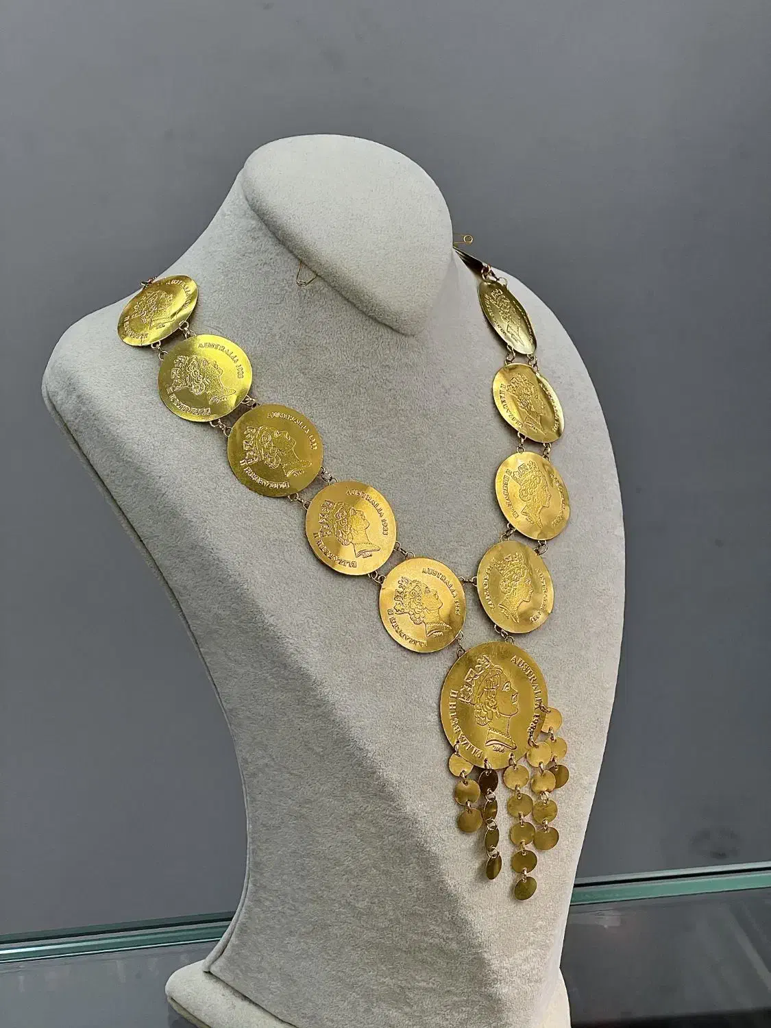 طلای کم اجرت /گردنی الیزابت|جواهرات|شیراز, خلیلی|دیوار