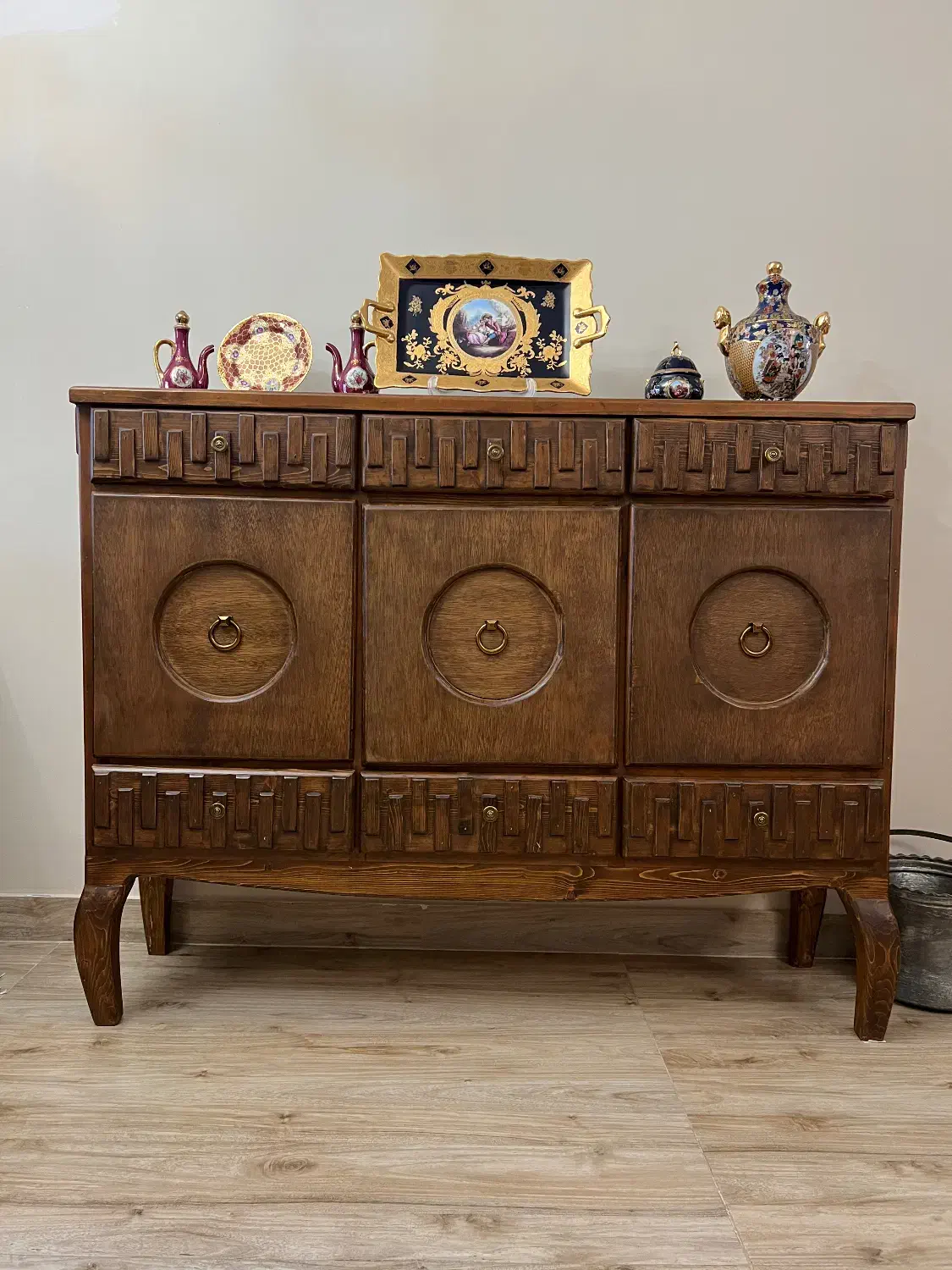 کنسول و میز تک|بوفه، ویترین، کنسول|گرگان, |دیوار