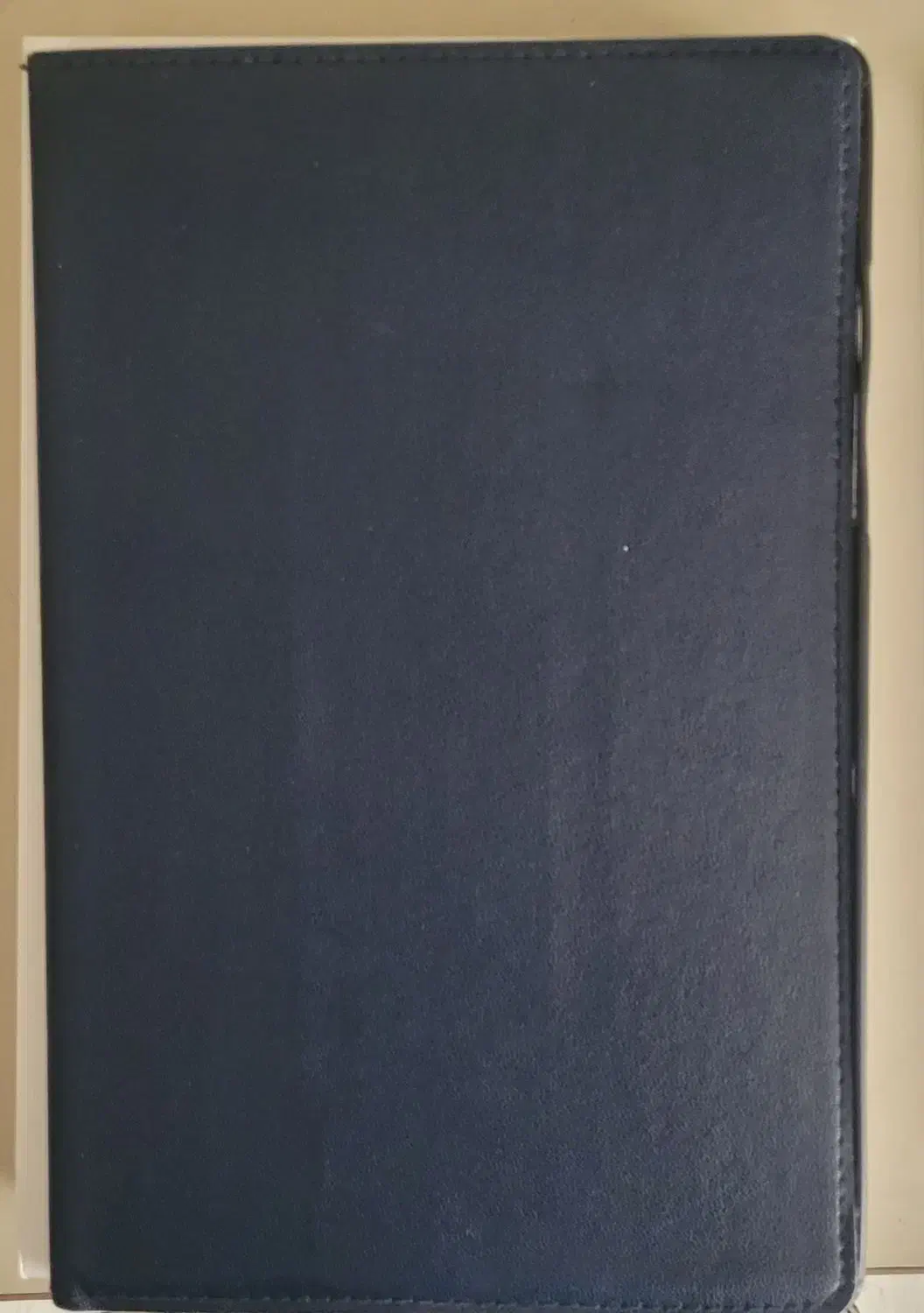 تبلت a7 silver همراه با محافظ چرمی|تبلت|قزوین, |دیوار