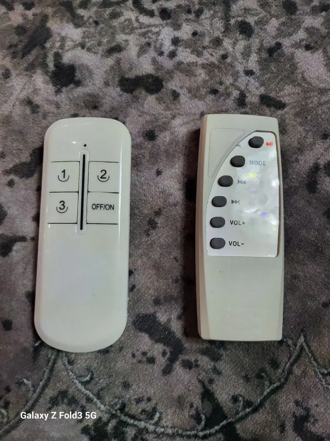 لوستر اسپیکیر دار و کنترل دار اکبند|لوستر و چراغ آویز|کرمان, |دیوار