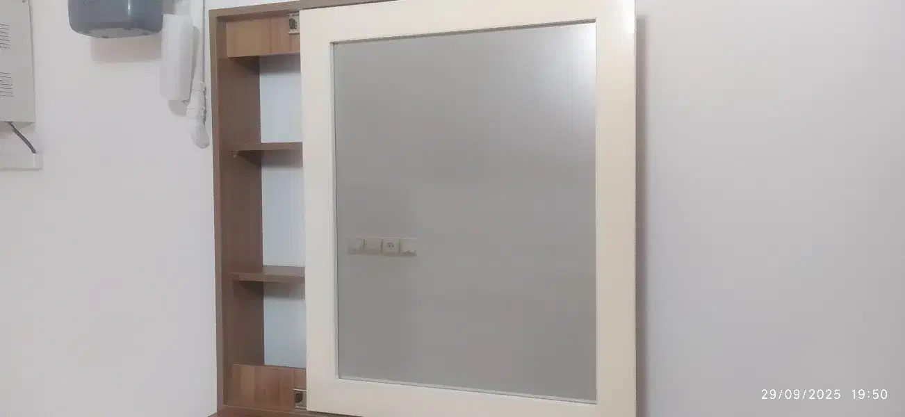 دراور و آیینه ریلی ـ شلف مناسب کتاب یا گل|جاکفشی، کمد، دراور|سبزوار, گلشن|دیوار