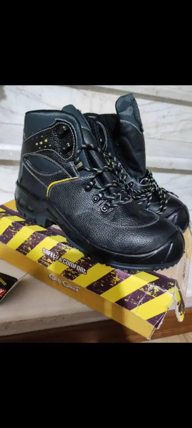 پوتین ایمنی پاتن پدیده تبریز و ارک|کیف، کفش، کمربند|زنجان, |دیوار