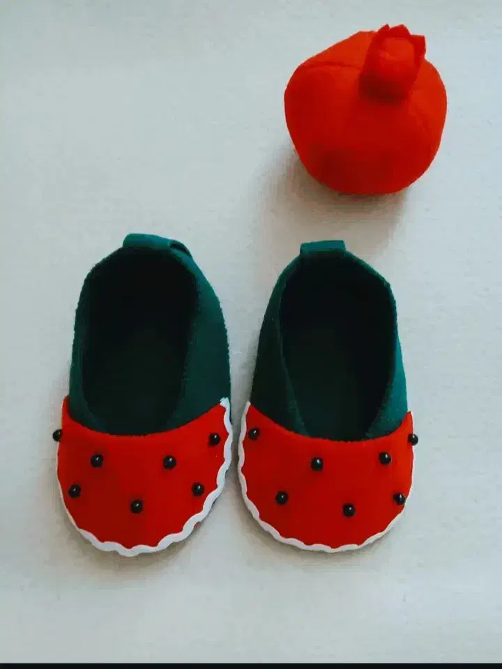 پاپوش|کفش و لباس بچه|شاهین دژ, |دیوار