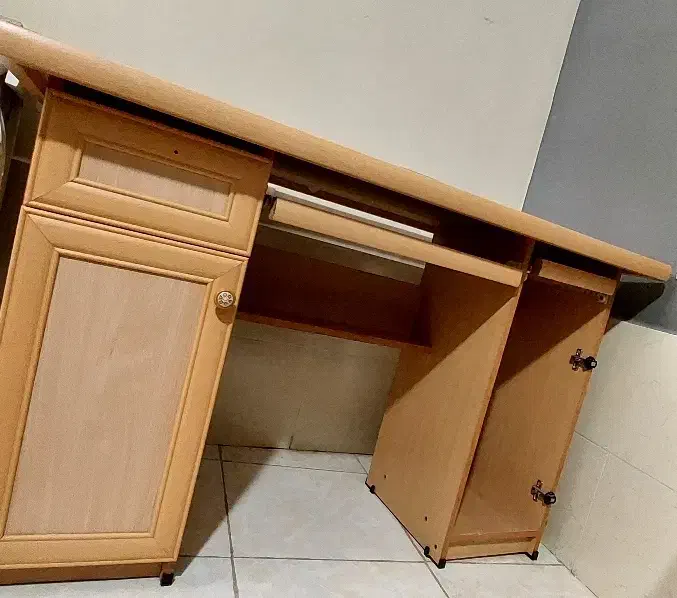 میز کامپیوتر|میز تحریر و کامپیوتر|شیراز, شهرک پردیس|دیوار