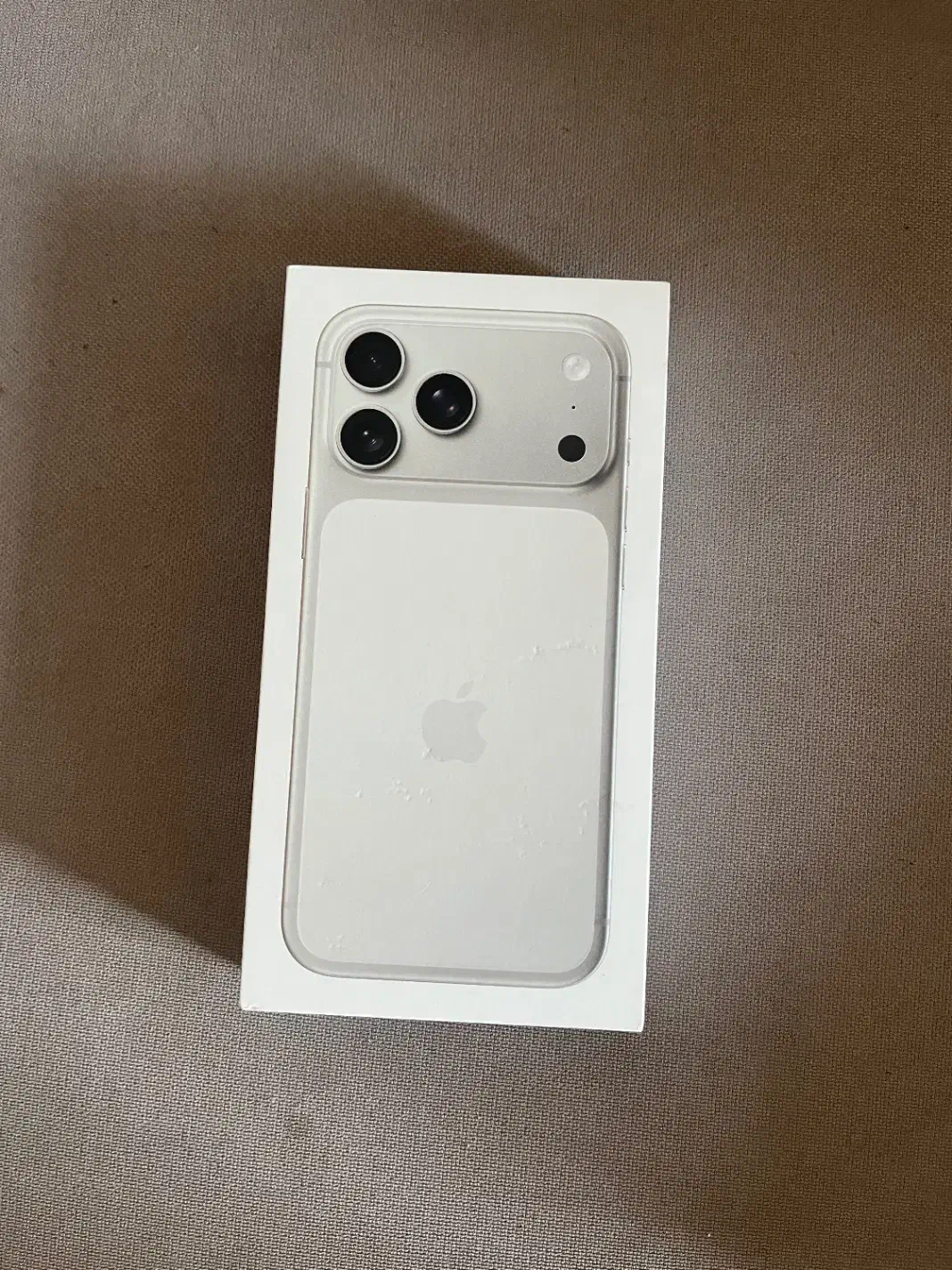Iphone 17 pro max silver 256 zaa (not active )|موبایل|تهران, امیرآباد|دیوار