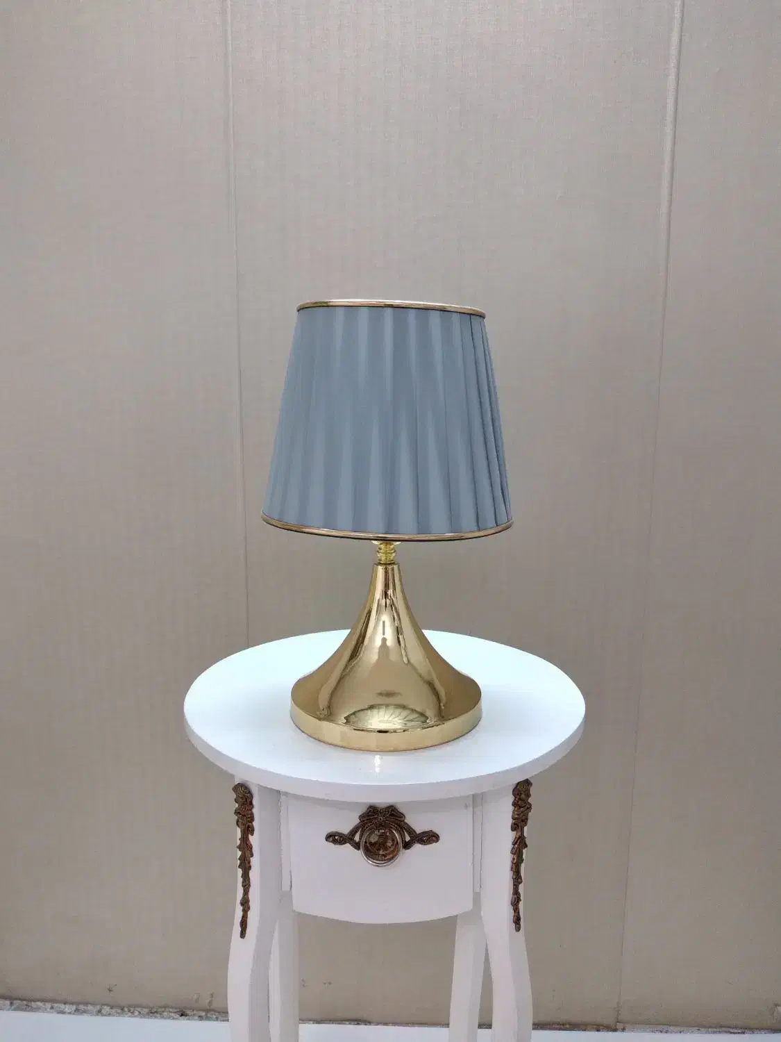 آباژور رومیزی|چراغ خواب و آباژور|کرج, شاهین‌ویلا|دیوار