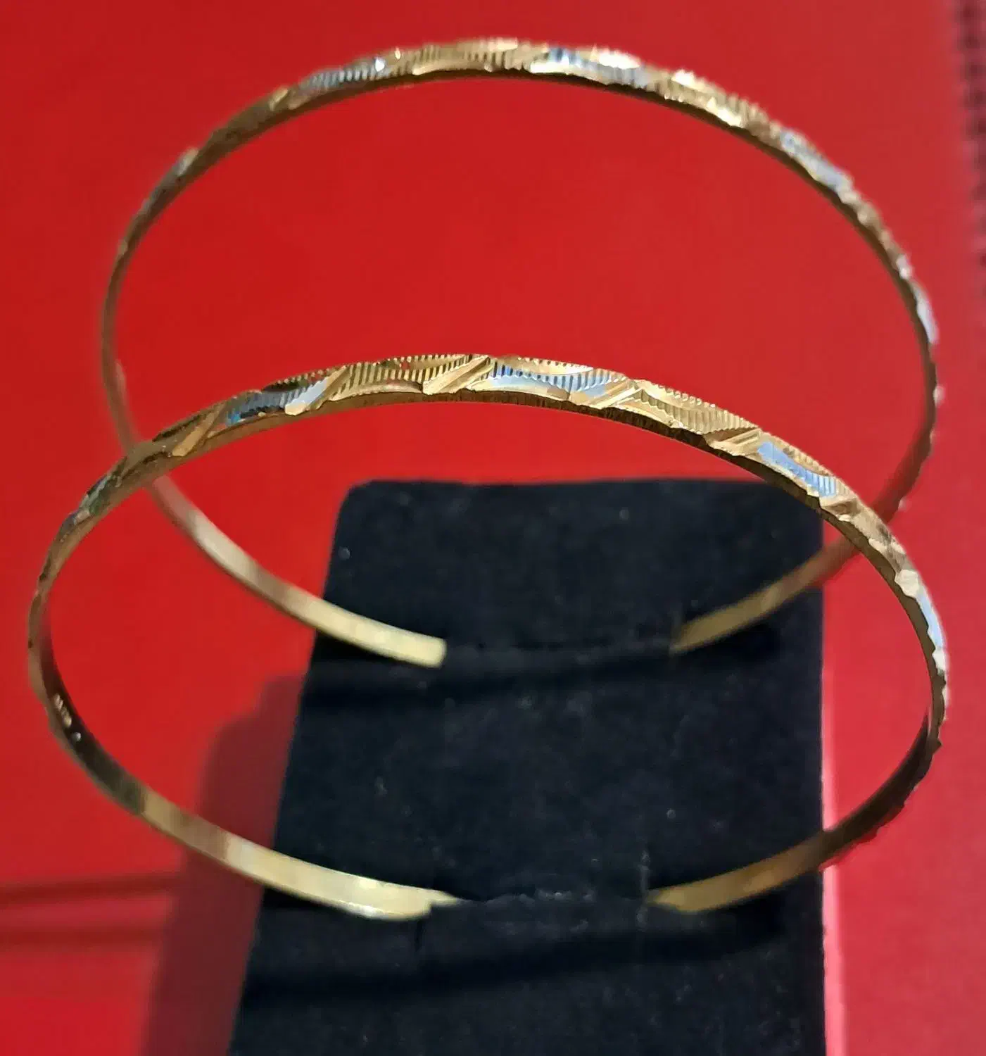 النگو|بدلیجات|رشت, سلیمانداراب|دیوار