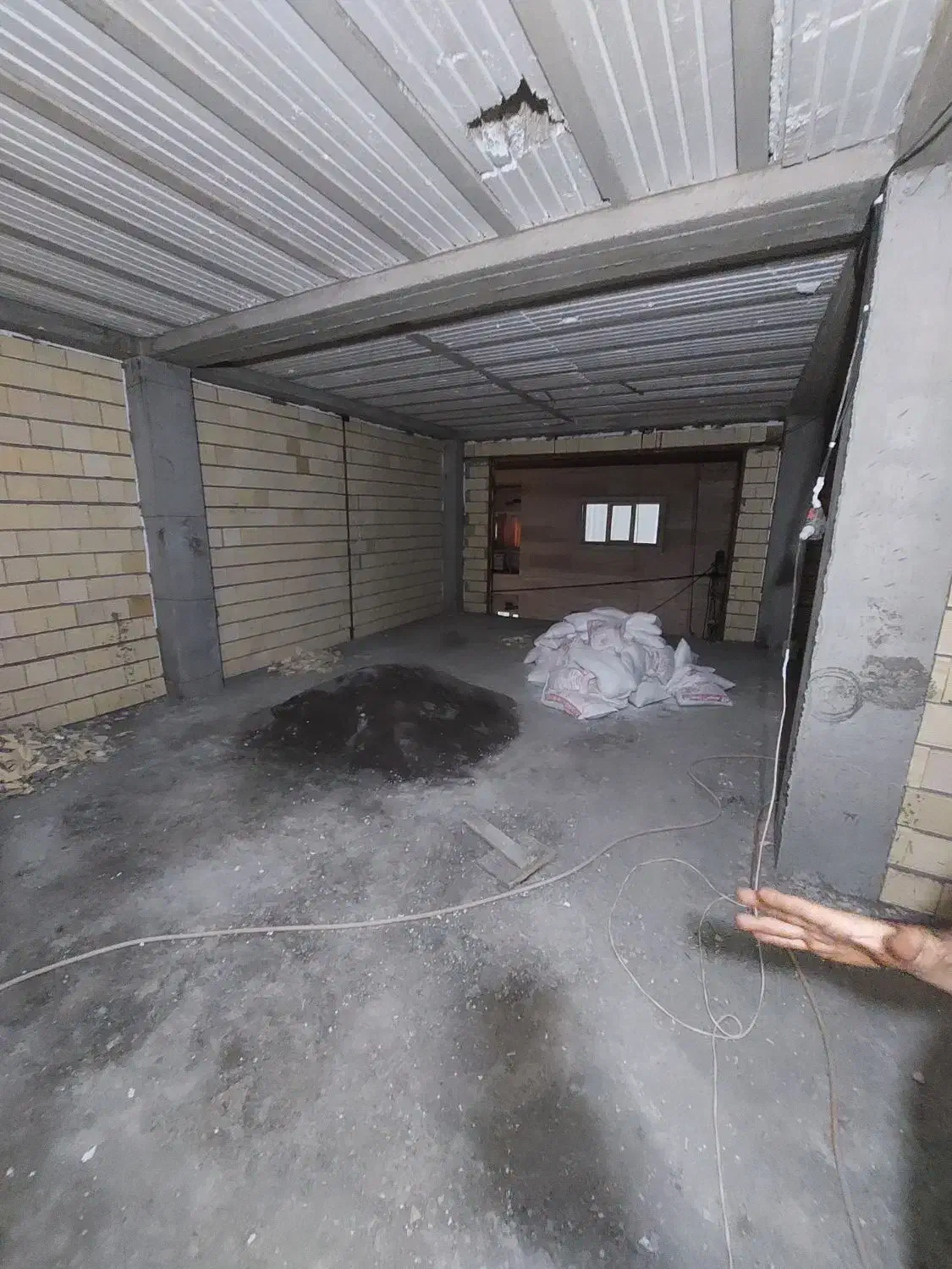 پیش فروش اپارتمان سندار ۳طبقه ۳واحد۱۳۰متری بعثت|پیش‌فروش املاک|رشت, جهاد|دیوار