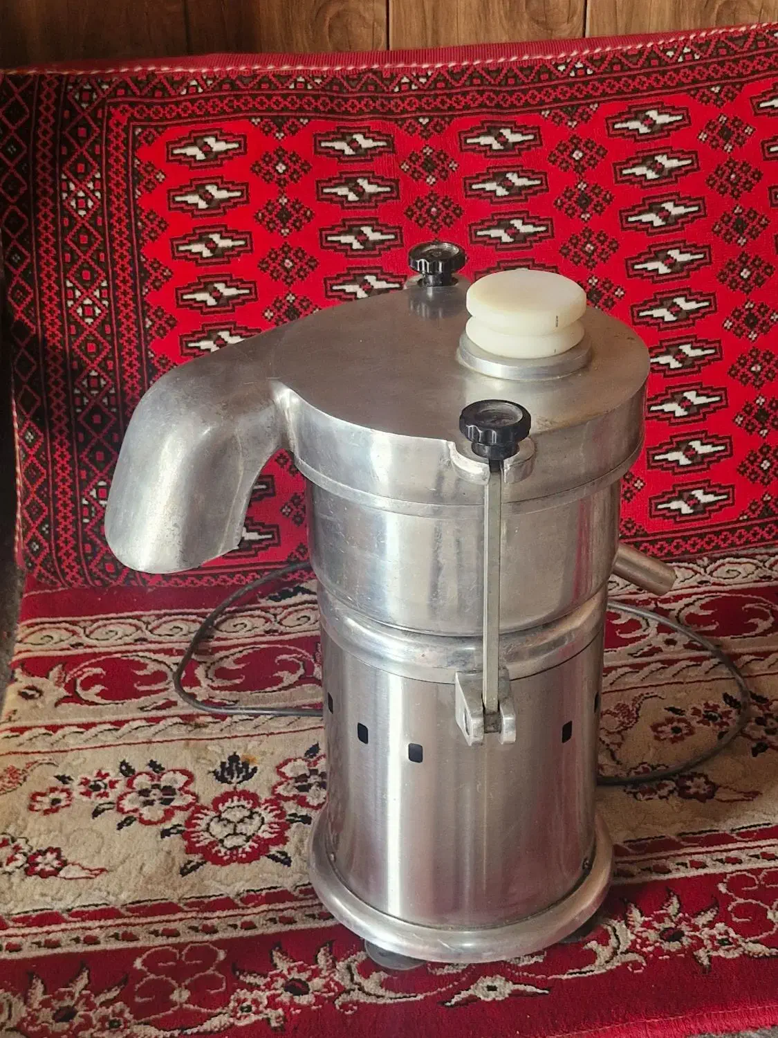 فروش دستگاه اب هویچ|آبمیوه‌گیر و آب‌مرکبات‌گیر|جعفرآباد, |دیوار