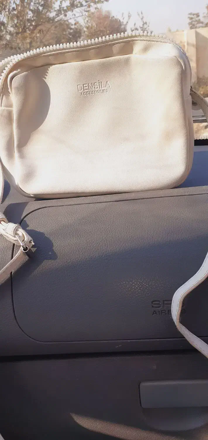 یک عدد کیف ب فروش میرسد|کیف، کفش، کمربند|شهریار, اسکمان|دیوار