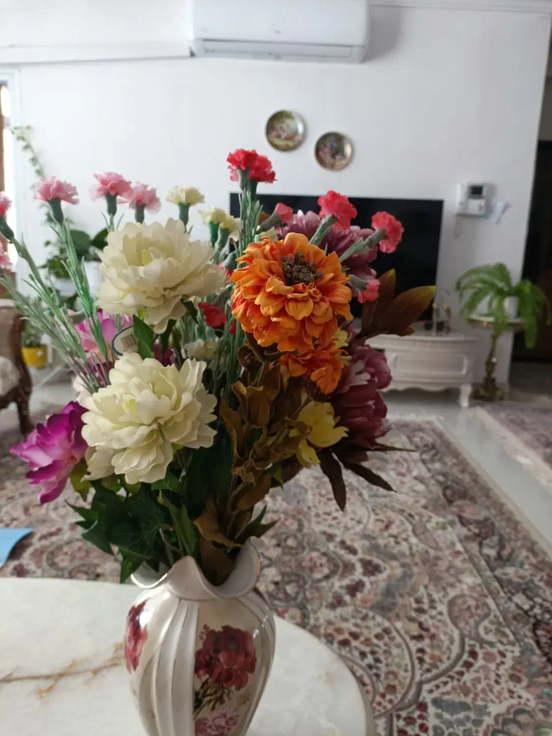 ده شاخه گل|گل مصنوعی|ارومیه, |دیوار