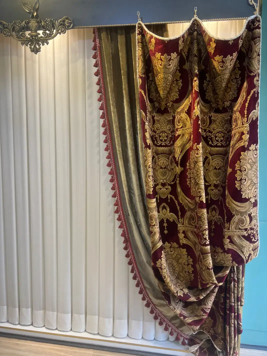 پرده دکوری سلطنتی با تور مناسب نشیمن|پرده، رانر، رومیزی|مشهد, آزادشهر|دیوار