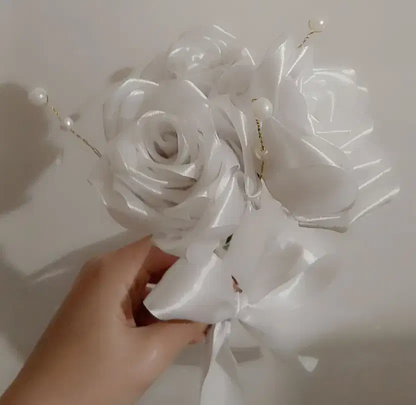 گل رز روبانی|گل مصنوعی|گرمی, |دیوار